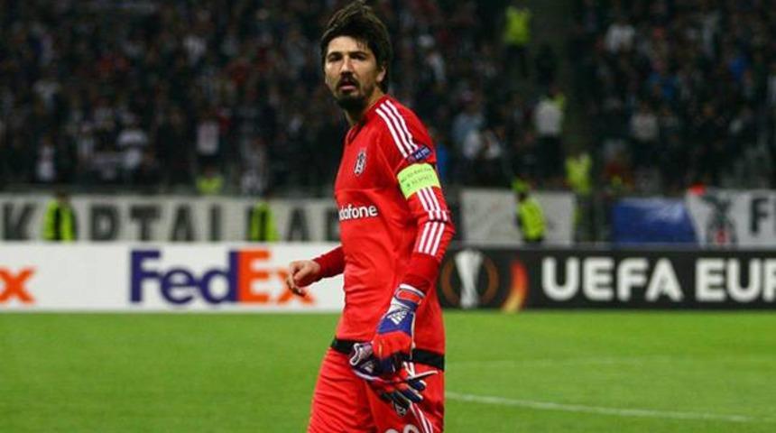 Beşiktaş'ta Tolga Zengin'in s&ouml;zleşmesi uzatılıyor