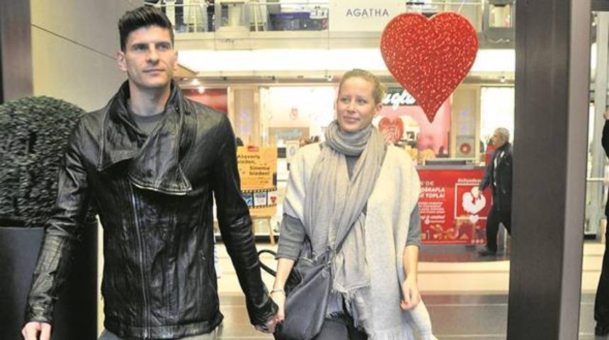 'İstanbul'da kalalım Mario'