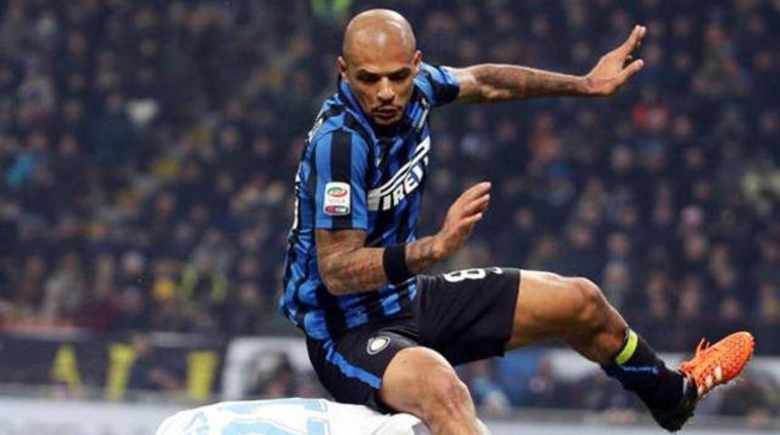 Felipe Melo, &Ccedil;in yolcusu!