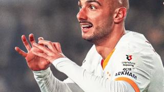 Milli futbolcu Ahmed Kutucu evlilik yolunda ilk adımı attı!  Sosyal medya fenomeni Asena Atalar ile nişanlandı