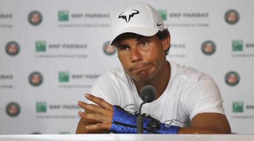 Rafael Nadal, Wimbledon'dan &ccedil;ekildi