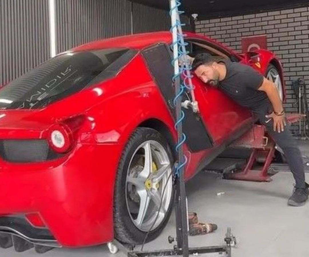 İstanbul daki Ferrari kazası Türkiye nin gündeminde! Herkesin merak ettiği  15 milyonu kim ödeyecek?  sorusuna tamirci yanıt verdi 4