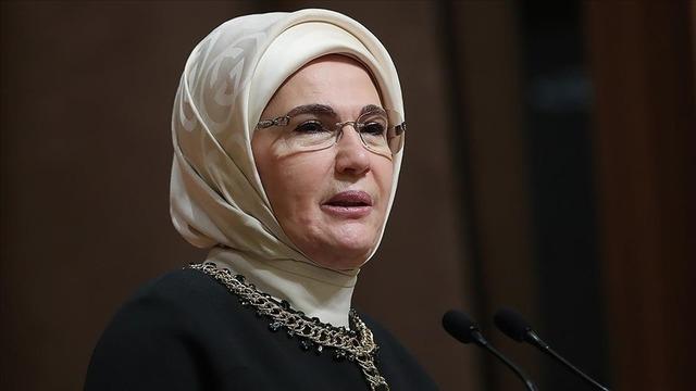 Emine Erdoğan'dan Pakistan'daki sel felaketine ilişkin paylaşım