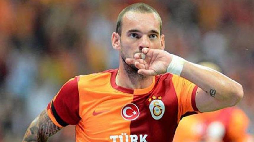 Sneijder'in menajeri İstanbul'a &ccedil;ağrıldı