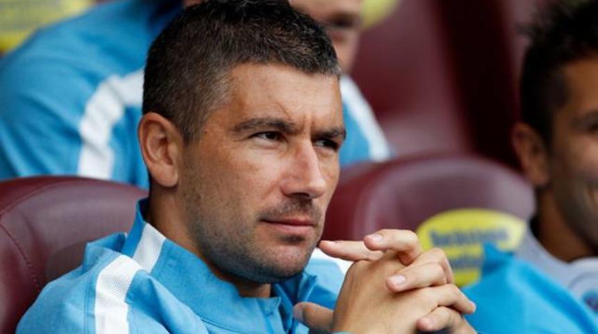 Beşiktaş'tan Kolarov'a şartlı onay