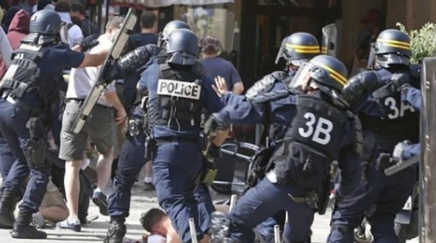 İngiltere'den Fransa'ya g&uuml;venlik desteği 