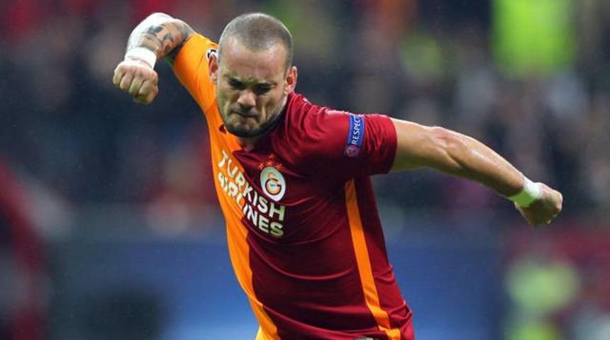 Galatasaray&rsquo;da Sneijder&rsquo;in s&ouml;zleşmesi değiştirildi