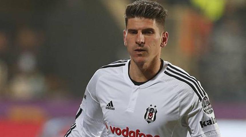 Mario Gomez'den Beşiktaş y&ouml;netimine forma reddi