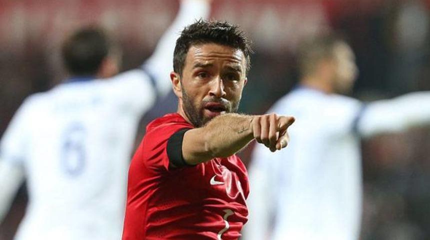 G&ouml;khan G&ouml;n&uuml;l'&uuml;n s&ouml;zleşmesinde 3 milyon Euroluk madde