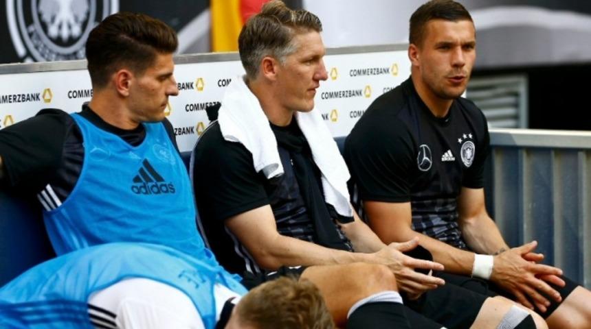 Gomez ve Podolski'nin İspanya ma&ccedil;ı tahmini
