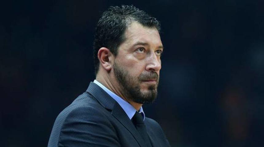 Ufuk Sarıca'dan flaş karar! Karşıyaka'dan ayrılıyor...