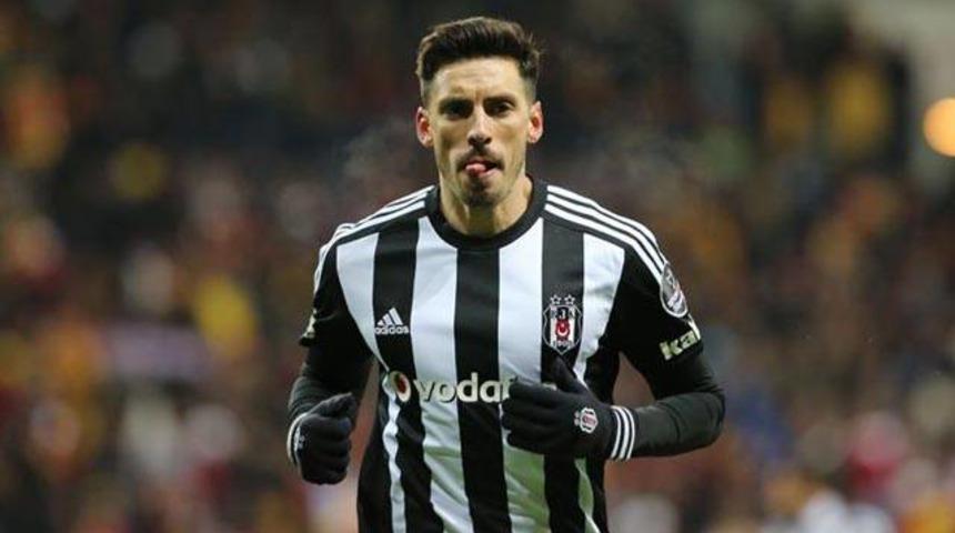 Jose Sosa'dan Beşiktaş'a flaş teklif
