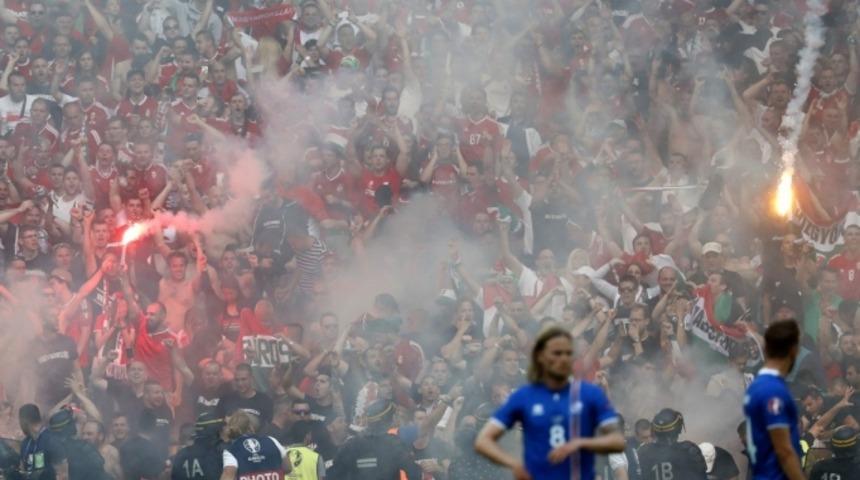 UEFA'dan Macaristan'a para cezası