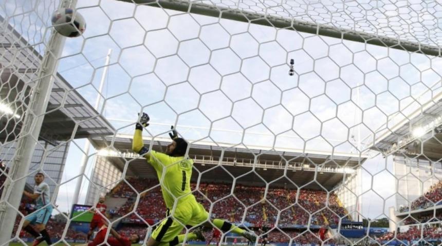 Burak Yılmaz: "Kırgınız"