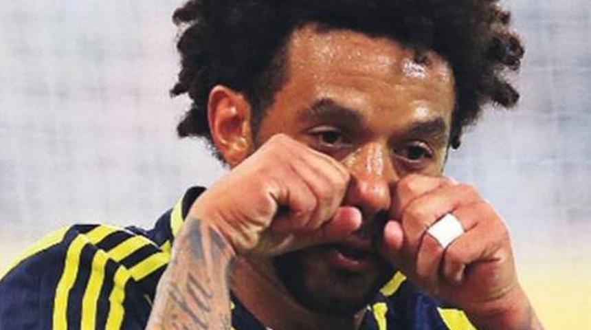 Fenerbah&ccedil;e'nin eski futbolcusu Cristian Baroni futbolu bıraktı