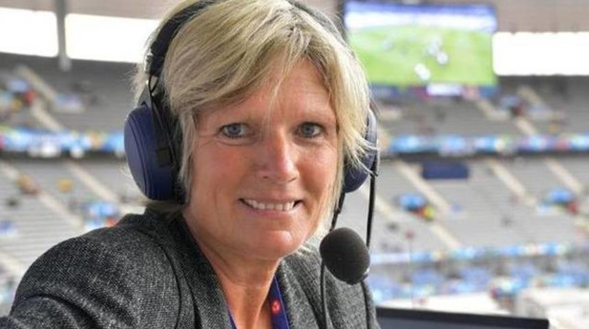 Euro 2016'da kadın spikere tecav&uuml;z tehdidi