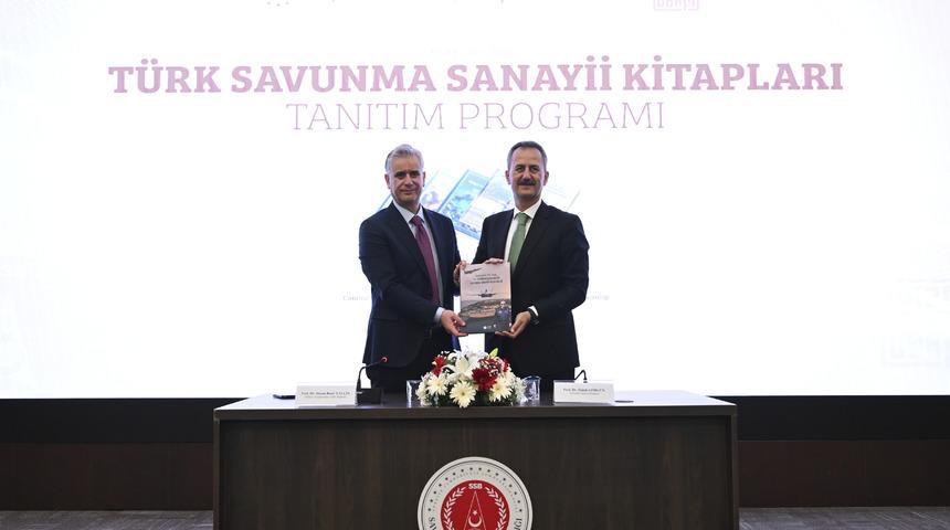 Türk savunma sanayisini anlatan kitaplar için tanıtım programı düzenlendi