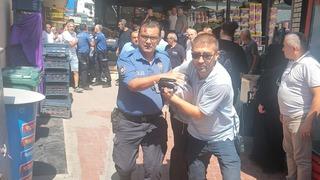 Kurusıkı silahla kuyumcu soymaya kalktı! Esnaftan meydan dayağı yedi