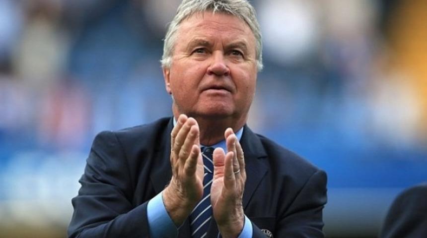 Hiddink, Rusya i&ccedil;in g&ouml;reve talip olduğunu a&ccedil;ıkladı