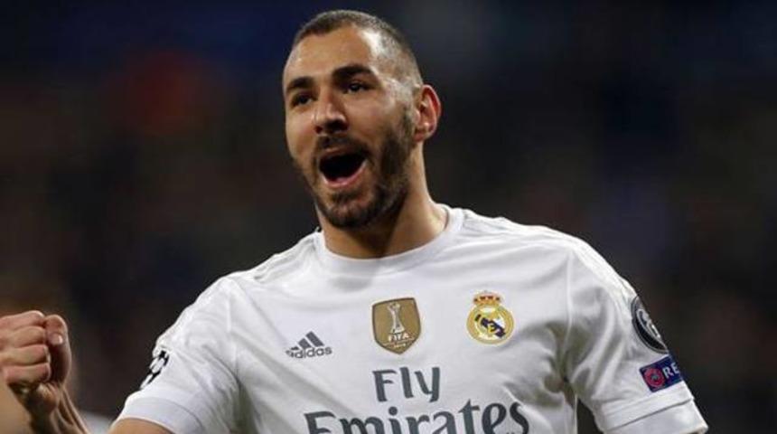 Real Madrid'in yıldızı Benzema İstanbul'a geliyor