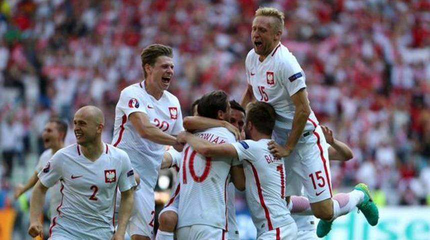 İsvi&ccedil;re 5 - 6 Polonya