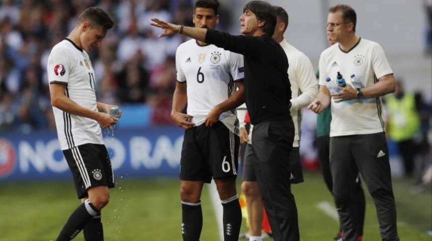 L&ouml;w: "Gomez altın &ccedil;ağının seviyesinde"