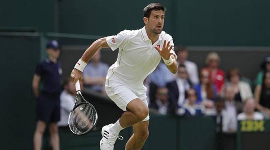 Novak Djokovic Wimbledon'a r&uuml;zgar gibi başladı