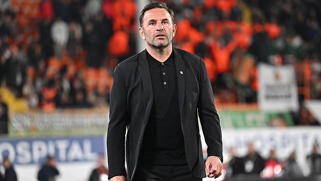 Okan Buruk, "Kimse bunu konuşmuyor" diyerek açıkladı: "Galatasaray ın en iyi yaptığı şey..." Kaleci transferindeki son durumu canlı yayında söyledi 1