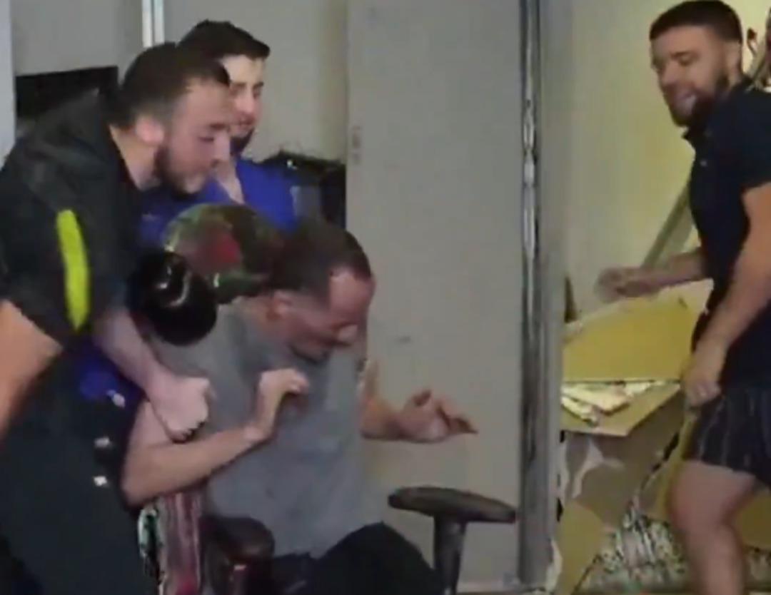 Fransız yayıncı Jean Pormanove (Raphaël Graven) canlı yayında hayatını kaybetti! Kaydedilen şiddet görüntüleri olay oldu 5