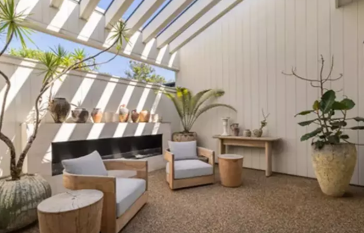 Adriana Lima'nın lüks villası satışta! 16 milyon dolar istenen evde yok yok... G1