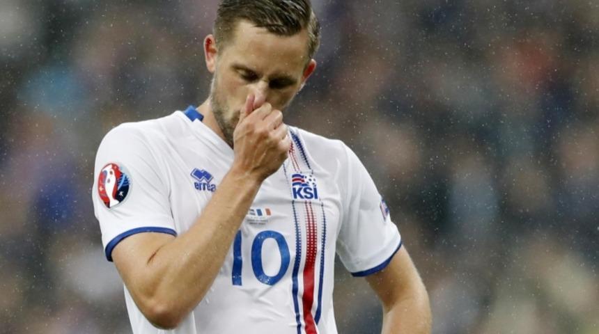 Gylfi: "K&uuml;&ccedil;&uuml;k bir takıma g&ouml;re &ccedil;ok &ouml;zel"