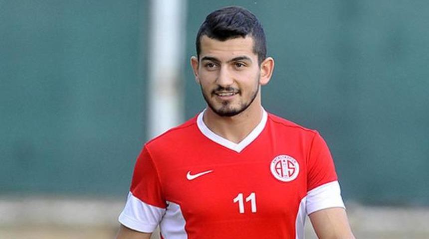 Emrah Başsan Galatasaray'da