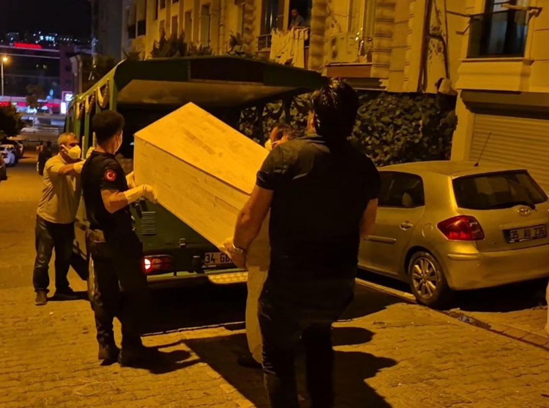 İstanbul da gizemli ölüm! Cesedi çürümüş halde bulundu 1