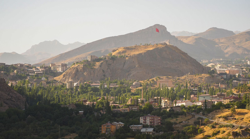 Bakan Ersoy Bir Anadolu Şenliği’ni duyurdu! Hakkari’de başlıyor “Terörsüz Türkiye’de kültür ve sanatı yeni bir seviyeye taşıyacağız”