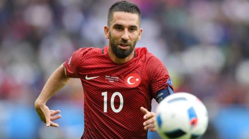 Fenerbah&ccedil;e'den Arda Turan atağı
