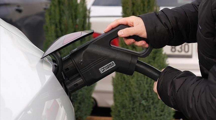 Elektrikli araç şarj soket sayısı temmuzda yüzde 4 arttı