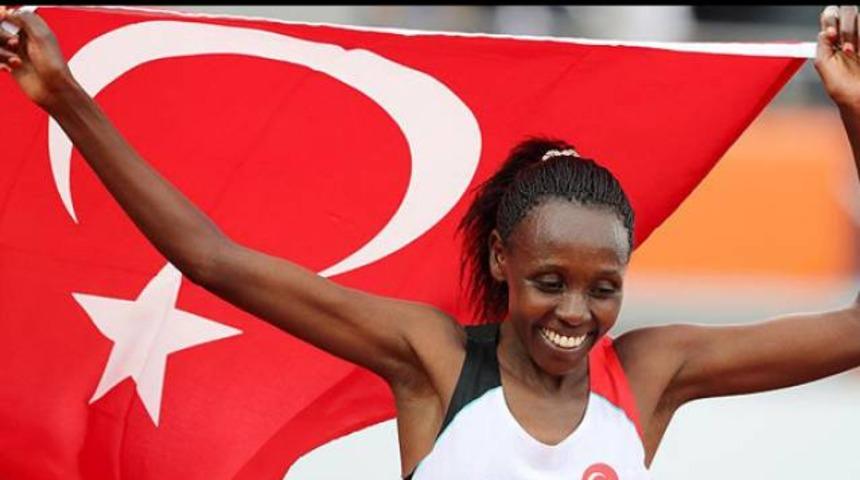 Milli atletten 5 bin metrede altın madalya