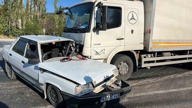 Domaniç’te trafik kazası: 2 yaralı 1