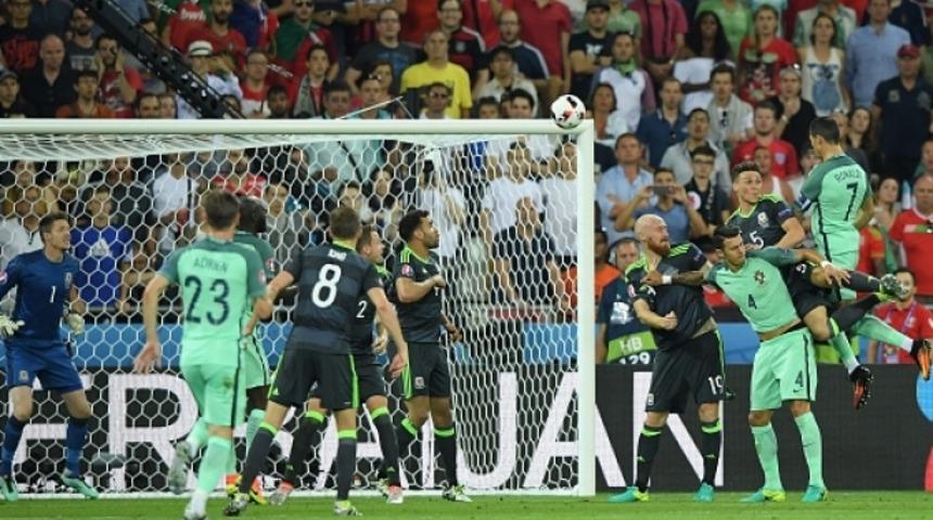 Final &ouml;ncesi Henry'den Cristiano Ronaldo yorumu