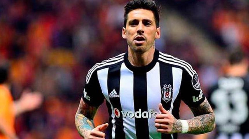  Beşiktaş'ta Jose Sosa krizi sürüyor