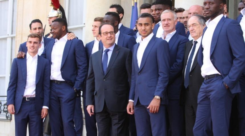 Hollande, Fransa Milli Takımı'nı kabul etti