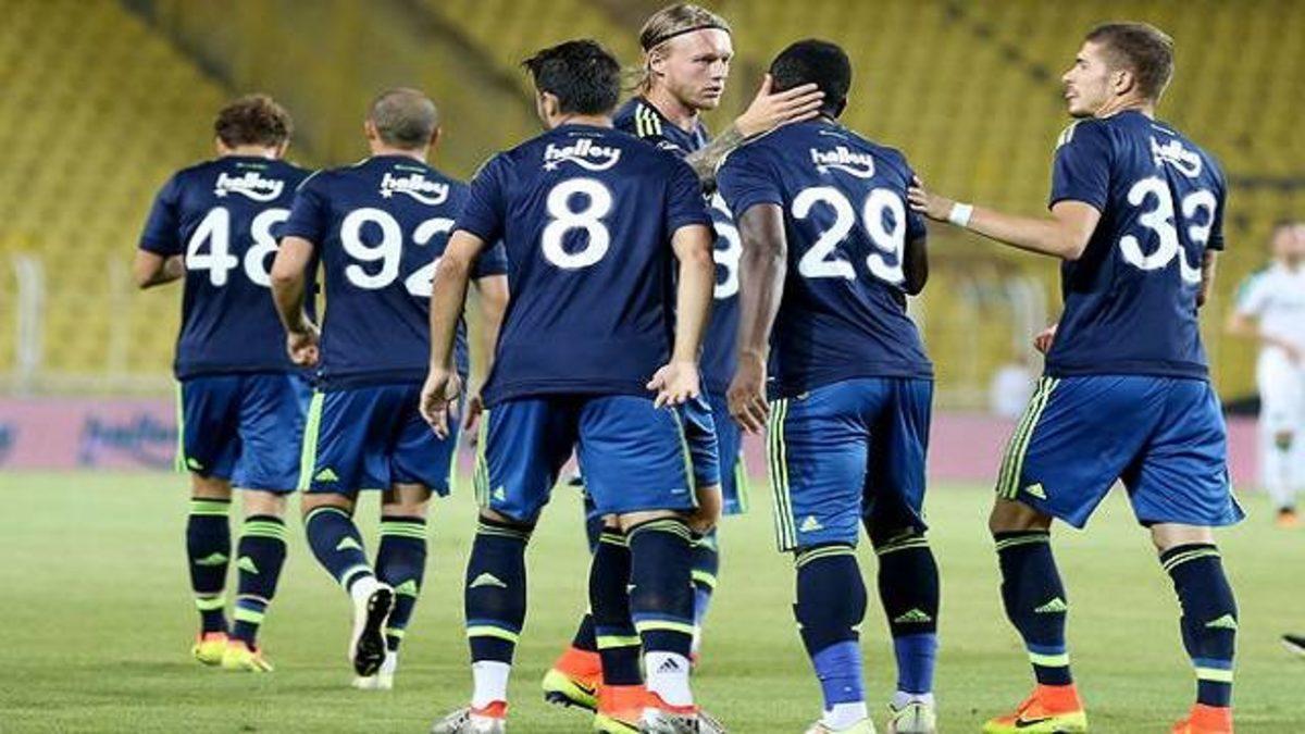 Fenerbahçe Emenike ile güldü