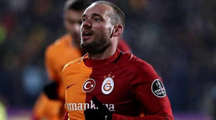 Galatasaray'da Sneijder satılıyor