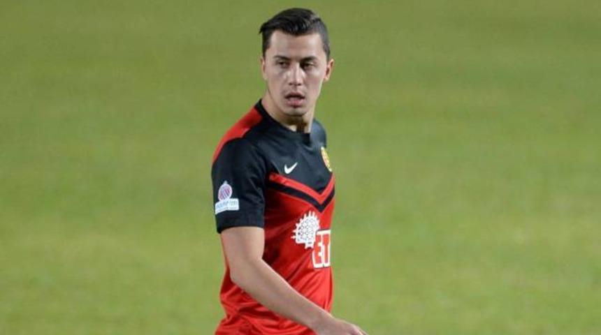 Aykut Kocaman, Emre G&uuml;ral'ı bitiriyor