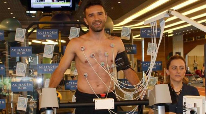 G&ouml;khan G&ouml;n&uuml;l sağlık kontrol&uuml;nden ge&ccedil;ti