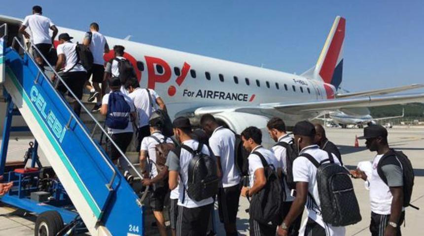 Darder: 'Otel sallandı, &ccedil;ok korktuk'