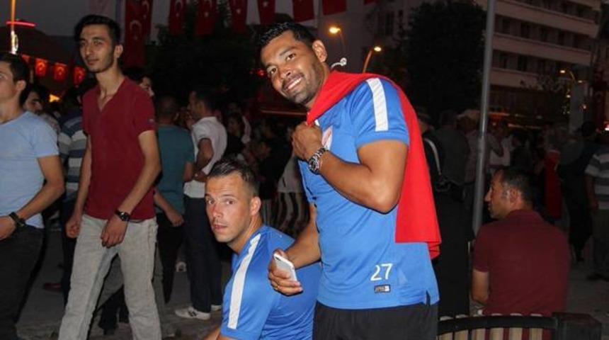 Andre Santos: 'Hayranlıkla izledik'