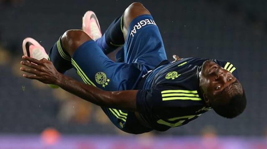 Emenike'ye baş d&ouml;nd&uuml;ren teklif geldi