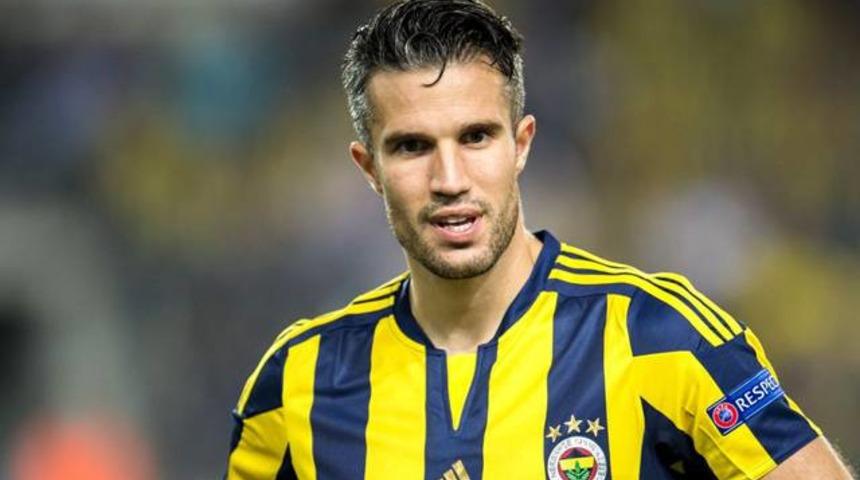 Robin van Persie Fenerbah&ccedil;e'de kaldı