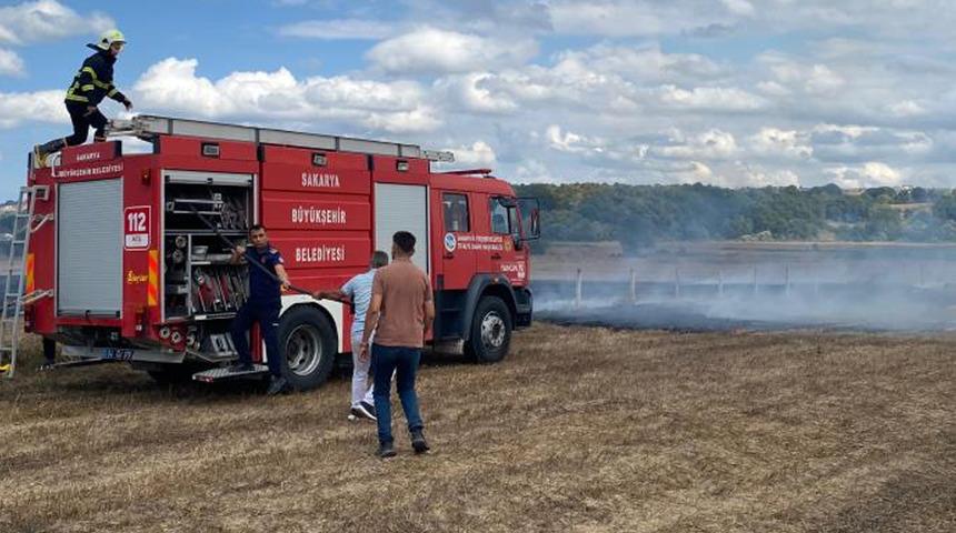 Anız yangınında 3 dönüm alan kül oldu